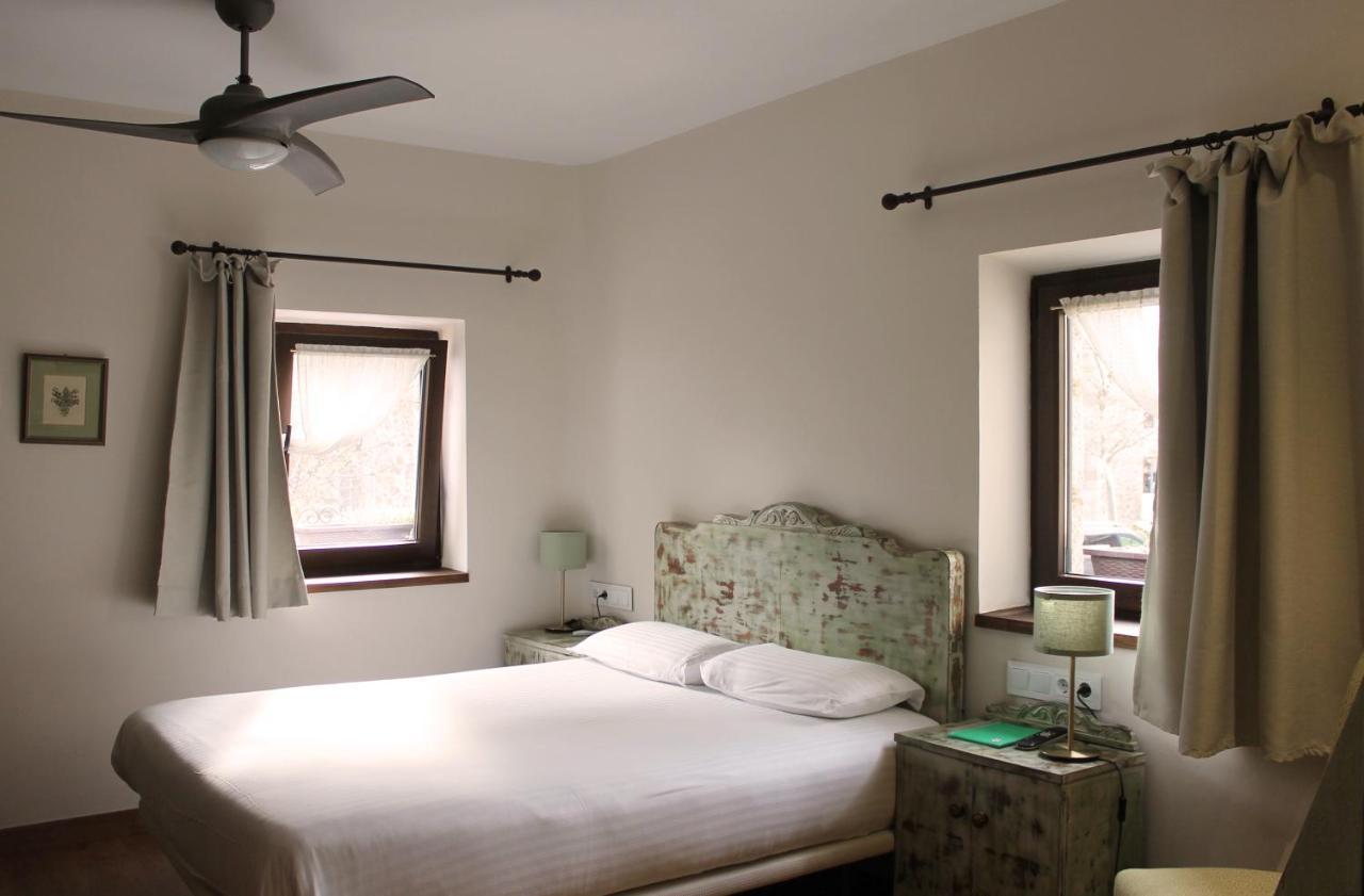 Los Corrales De Soto Hotel Soto del Real Ngoại thất bức ảnh