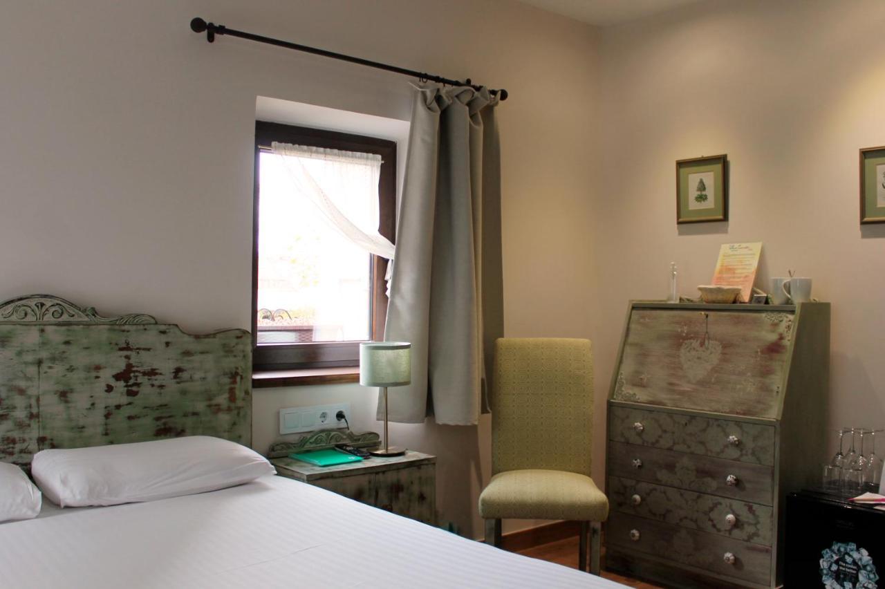 Los Corrales De Soto Hotel Soto del Real Ngoại thất bức ảnh