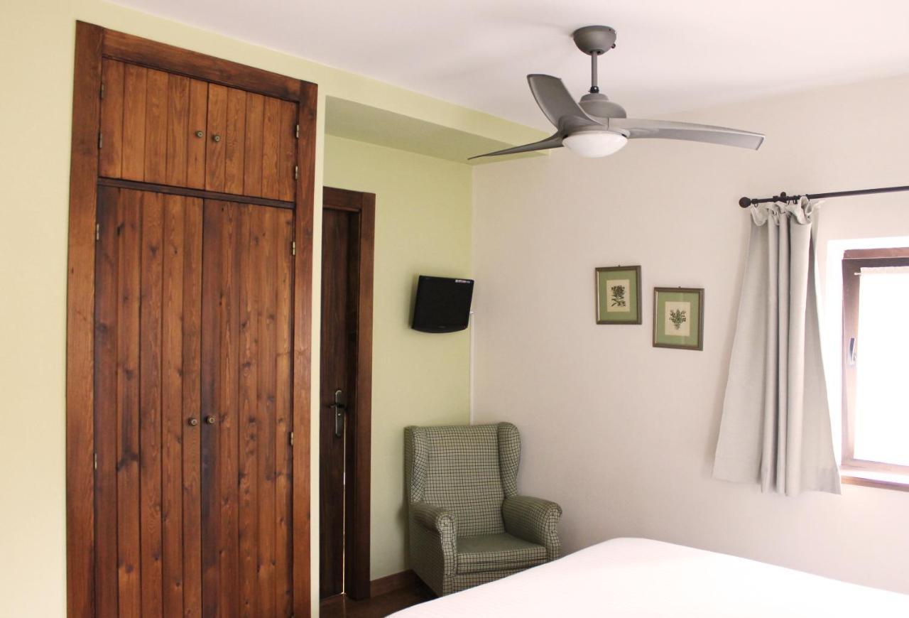 Los Corrales De Soto Hotel Soto del Real Ngoại thất bức ảnh