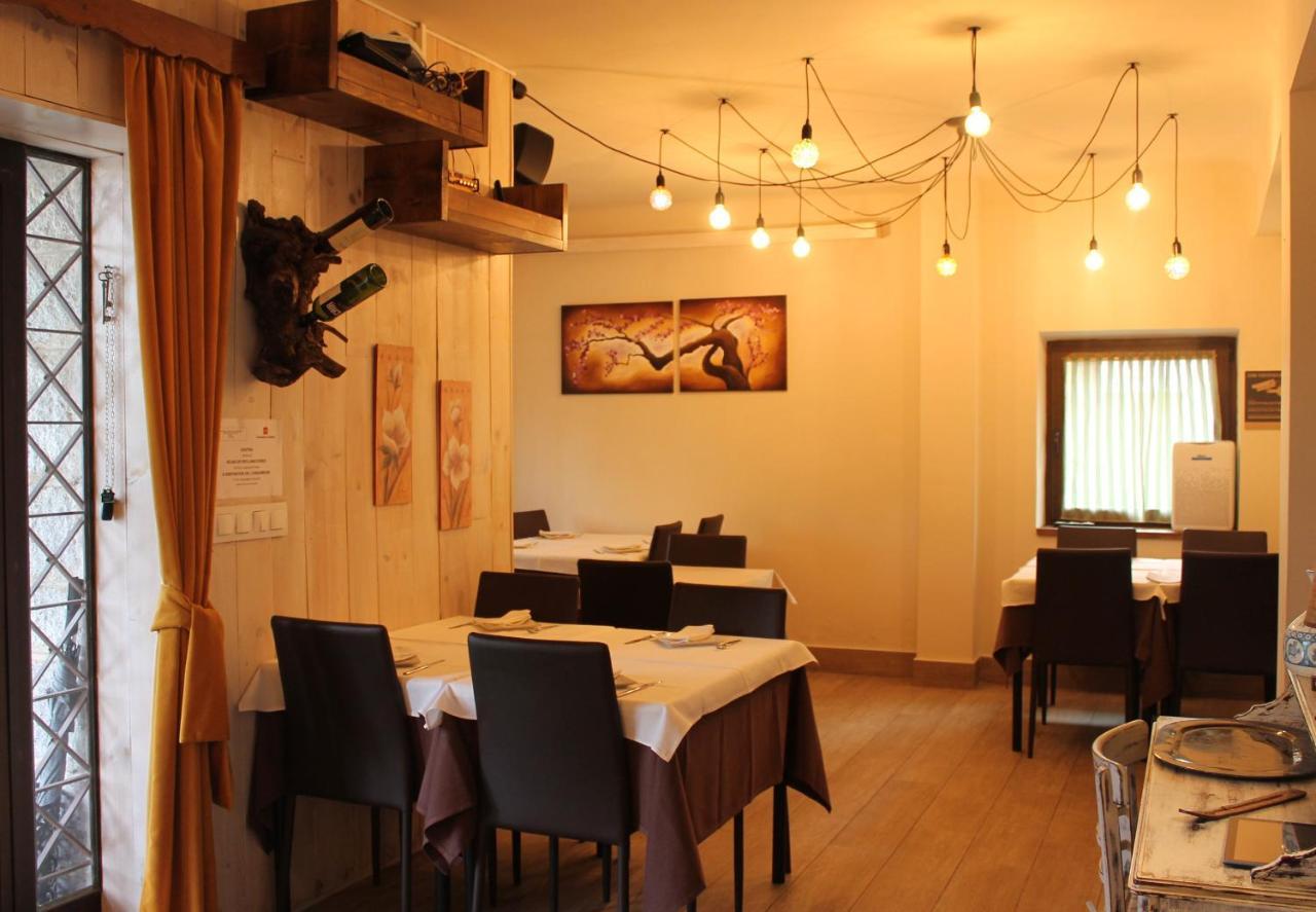 Los Corrales De Soto Hotel Soto del Real Ngoại thất bức ảnh