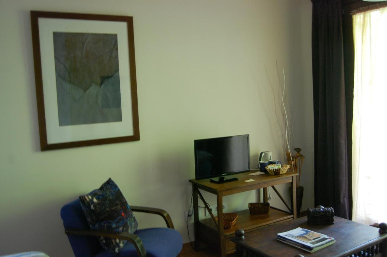 Los Corrales De Soto Hotel Soto del Real Ngoại thất bức ảnh